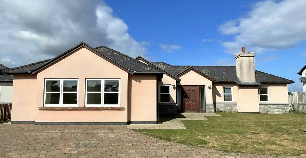 Coast & Marina Properties 12 DEGANWY QUAY