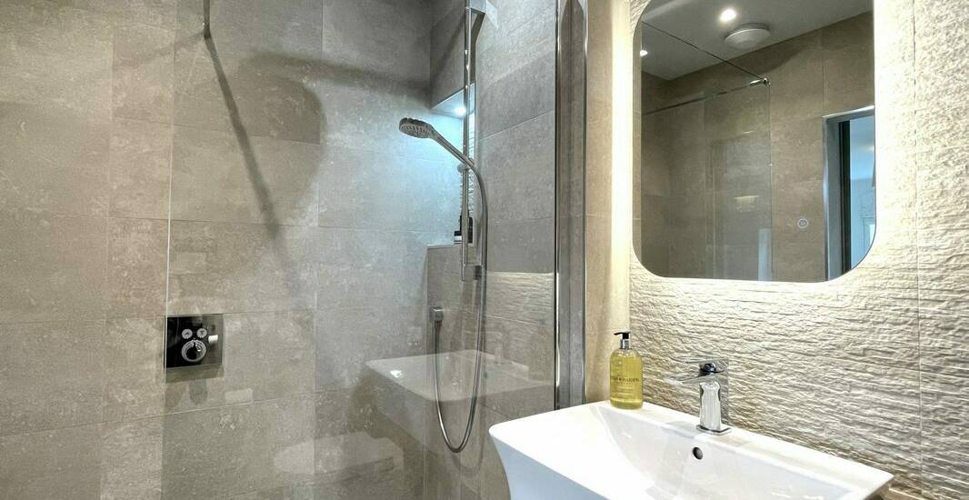 Coast & Marina Properties 34 DEGANWY QUAY