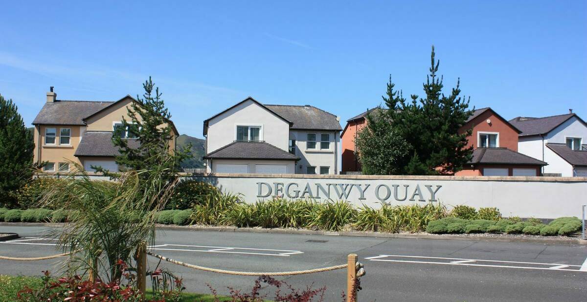 Coast & Marina Properties 34 DEGANWY QUAY