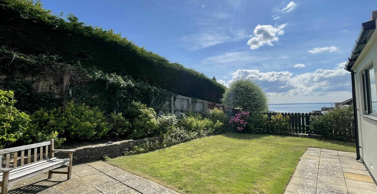 Coast & Marina Properties 40 HAWES DRIVE