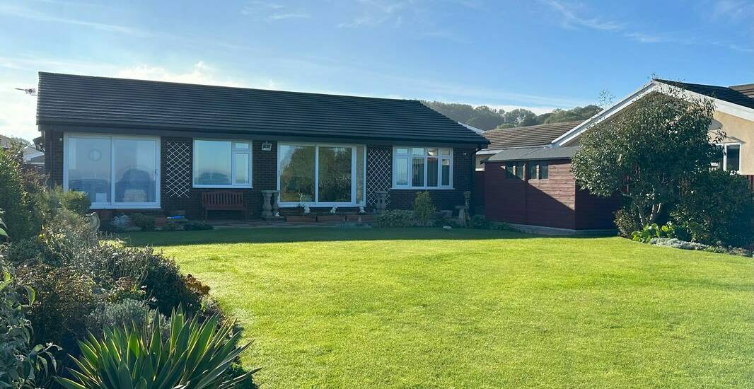 Coast & Marina Properties 84 PENRHYN BEACH EAST